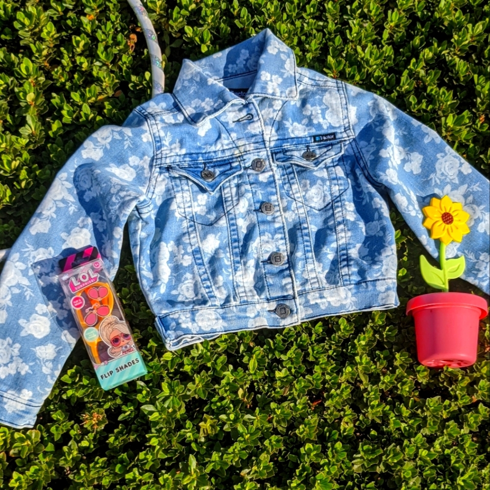 Tractor Denim. Jean Jacket Rose Floral Print.  Girl's Size 7